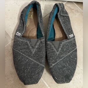 Toms shoes, gray